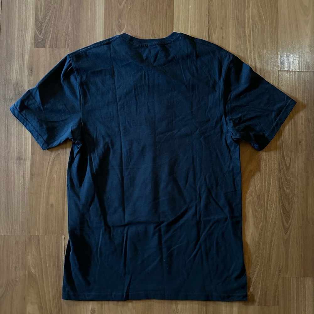 NWT Steve Rhodes Don’t Fall Asleep Bedtime Stories T-Shirt size medium 🆕 - Picture 7 of 7